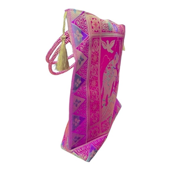 Nirvana Handicraft Silk Hand Bag/Shoulder/Tote Bag For Ladies/Girls - Picture 4 of 11